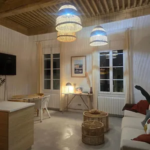 Appartement Avec Parking, 150m Du Vieux Port, 50 M2, La Ciotat